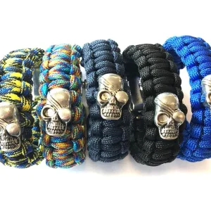 Paracordarmband med coola detaljer